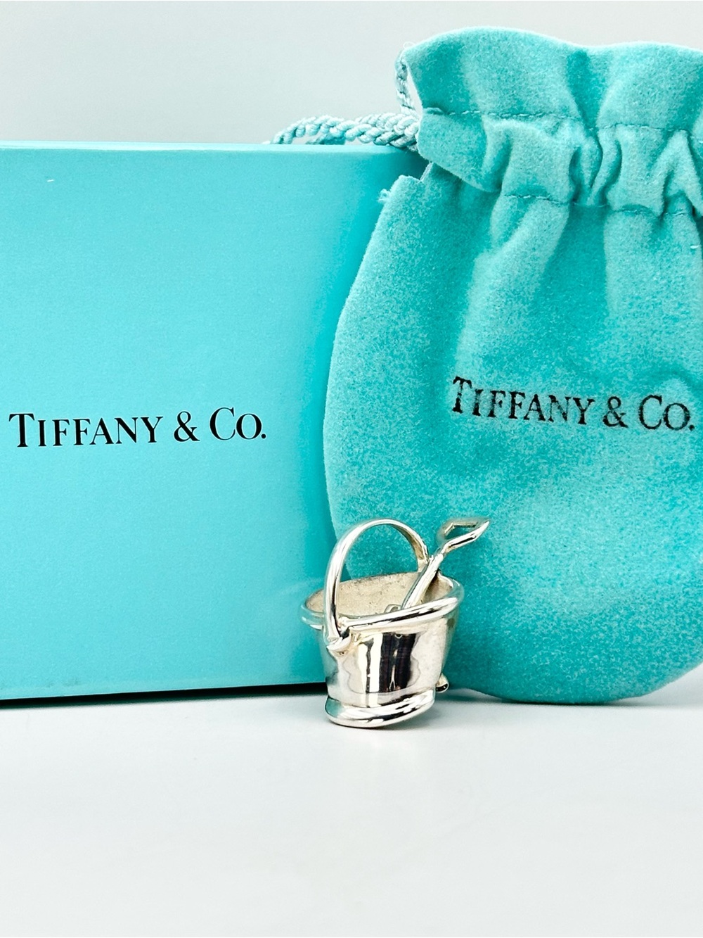 Tiffany & Co Vintage 1991 Sterling Silver Beach Pail Bucket  & Shovel Brooch Pin